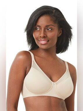 Bali Women's One Smoothing U Ultra Lite Spacer Wireless breathable Bra. R14B